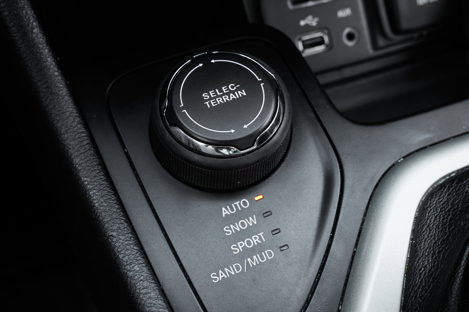 2015 Jeep Cherokee Limited photo 14
