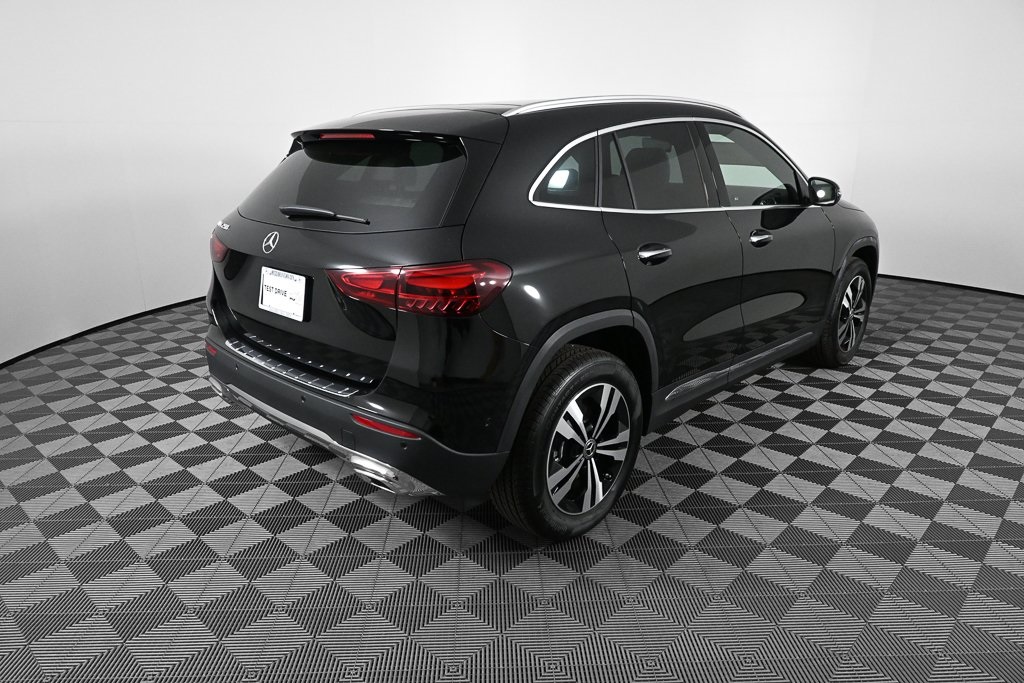 2026 Mercedes Benz GLA 250 photo 23
