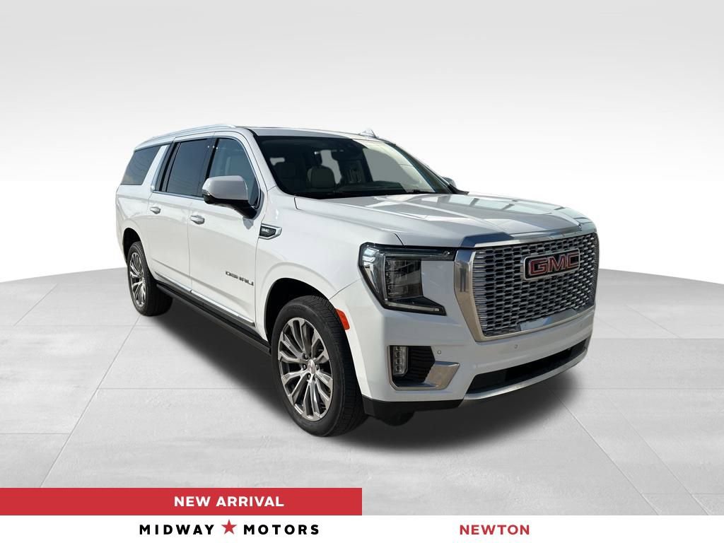 2022 GMC Yukon XL Denali's photo