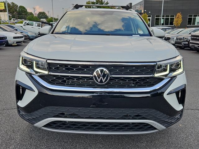 2022 Volkswagen Taos SEL photo 12