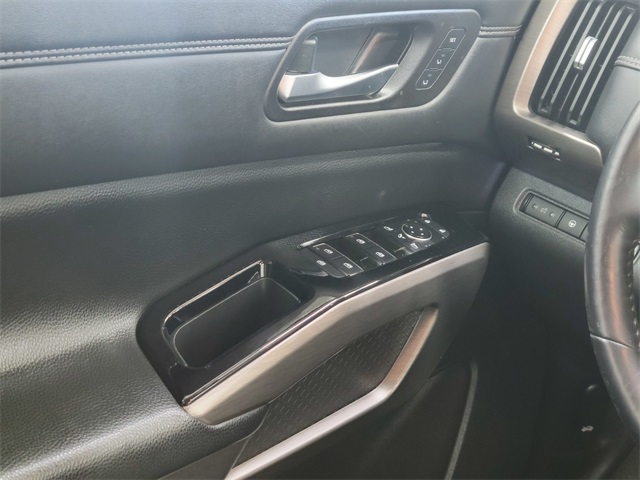 2023 Nissan Pathfinder Platinum photo 29
