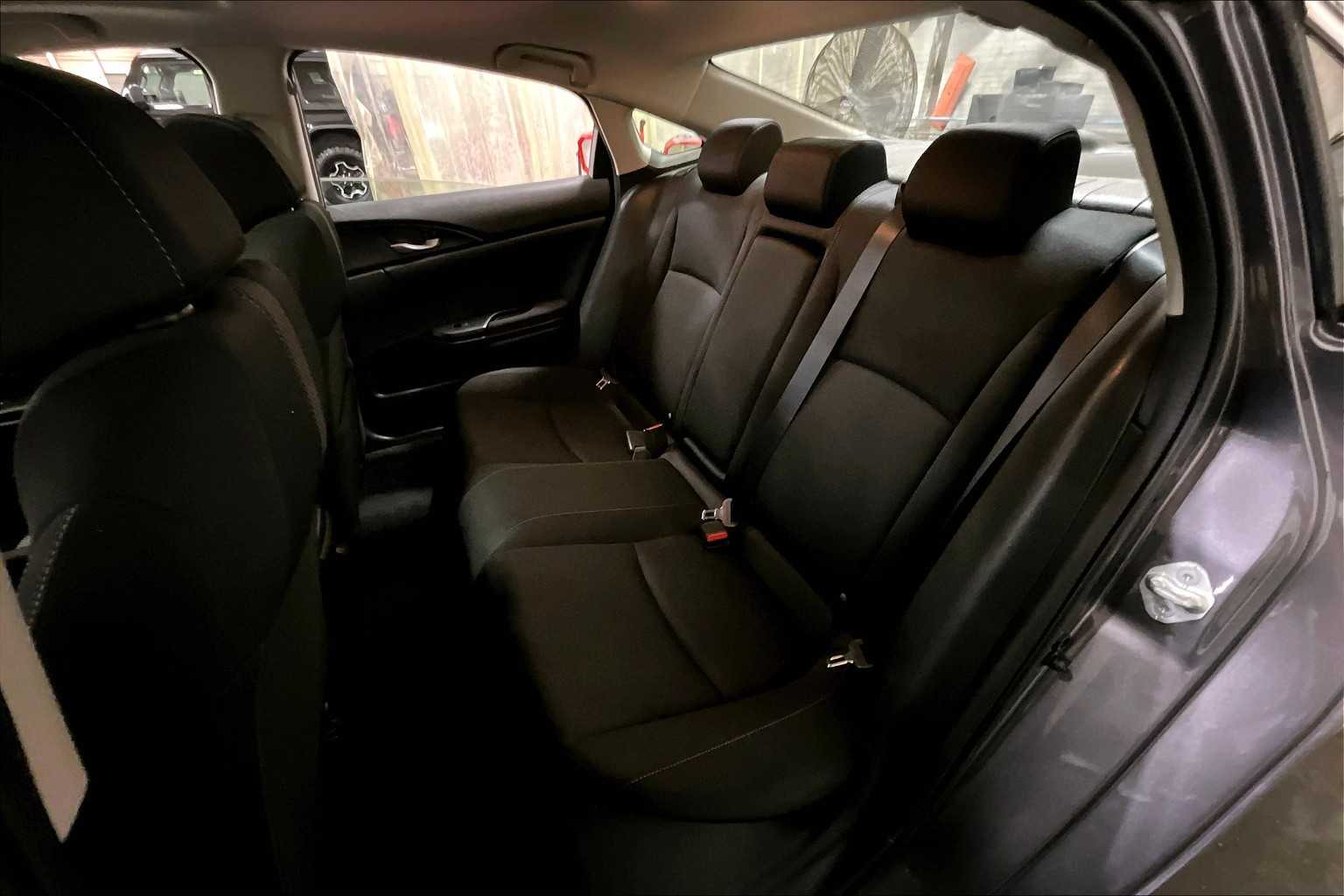 2021 Honda Civic EX photo 18
