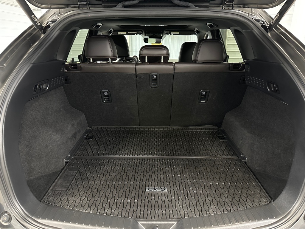 2022 Mazda CX-5 2.5 Turbo Signature photo 23