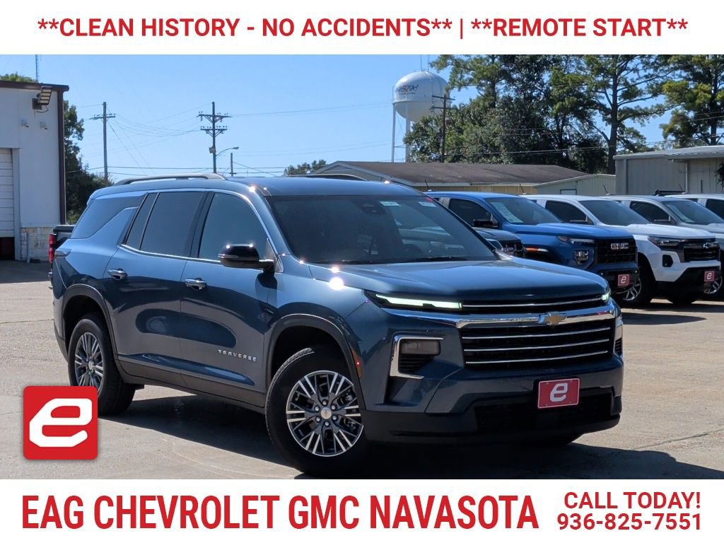 2026 Chevrolet Traverse LT's photo