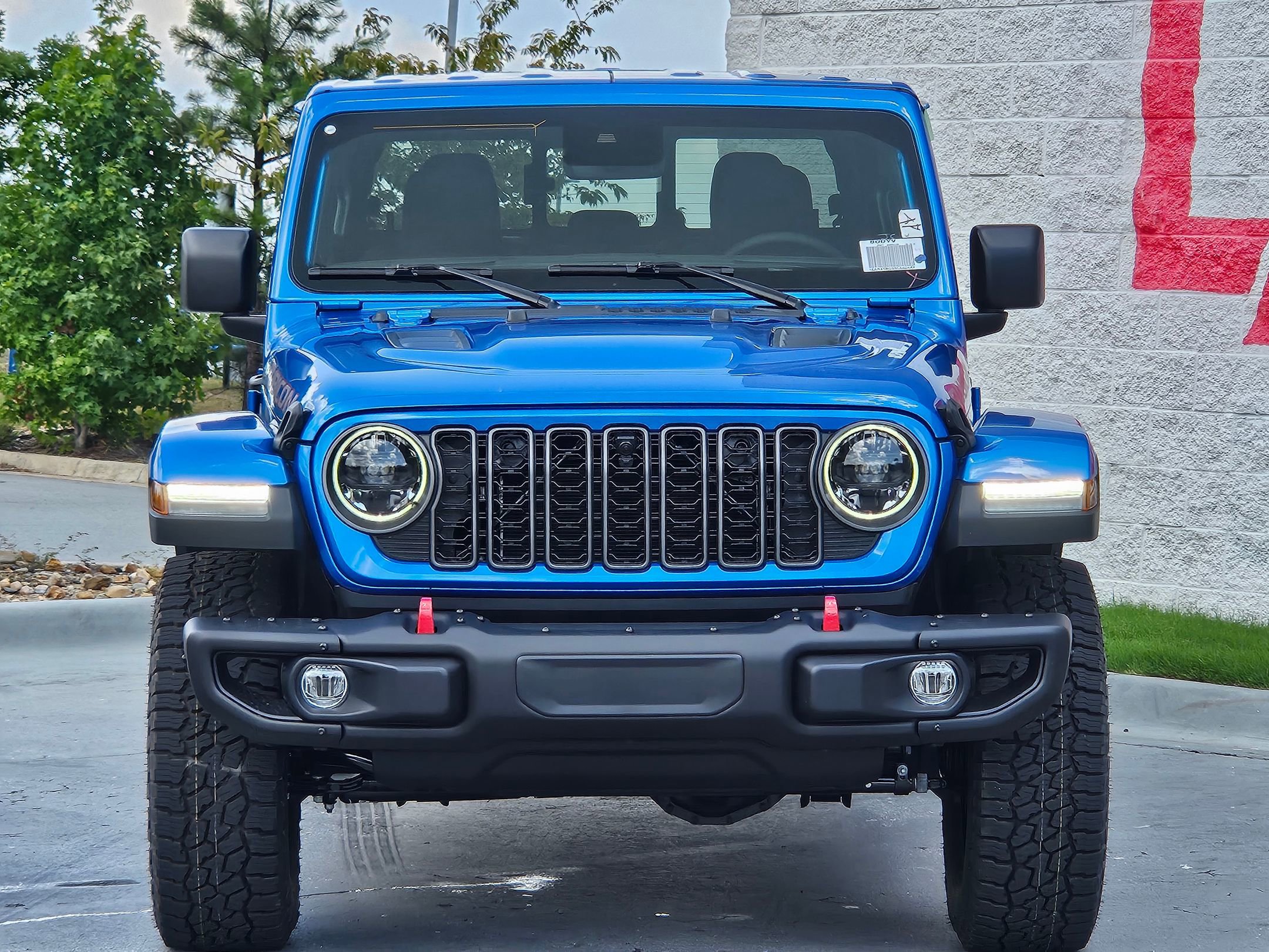 2025 Jeep Gladiator Rubicon photo 2