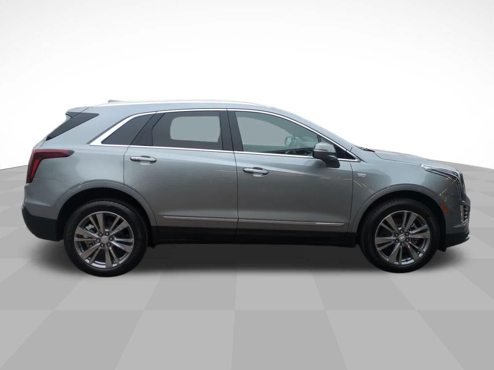 2025 Cadillac XT5 Premium Luxury photo 4