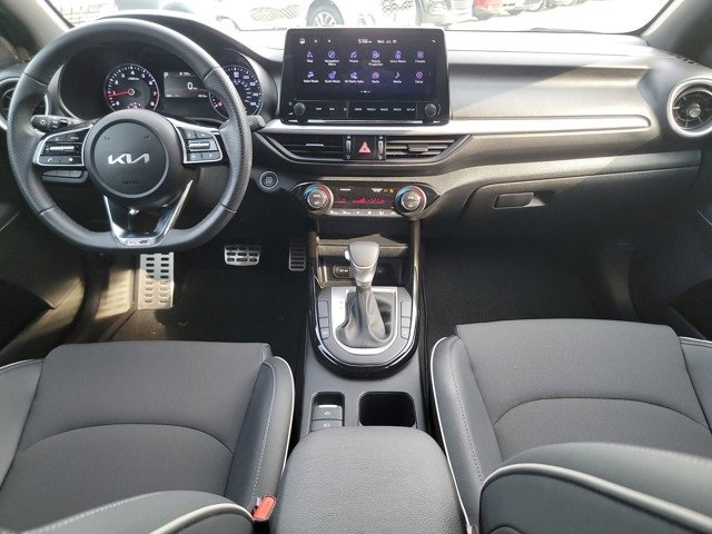 2024 Kia Forte GT-Line photo 18