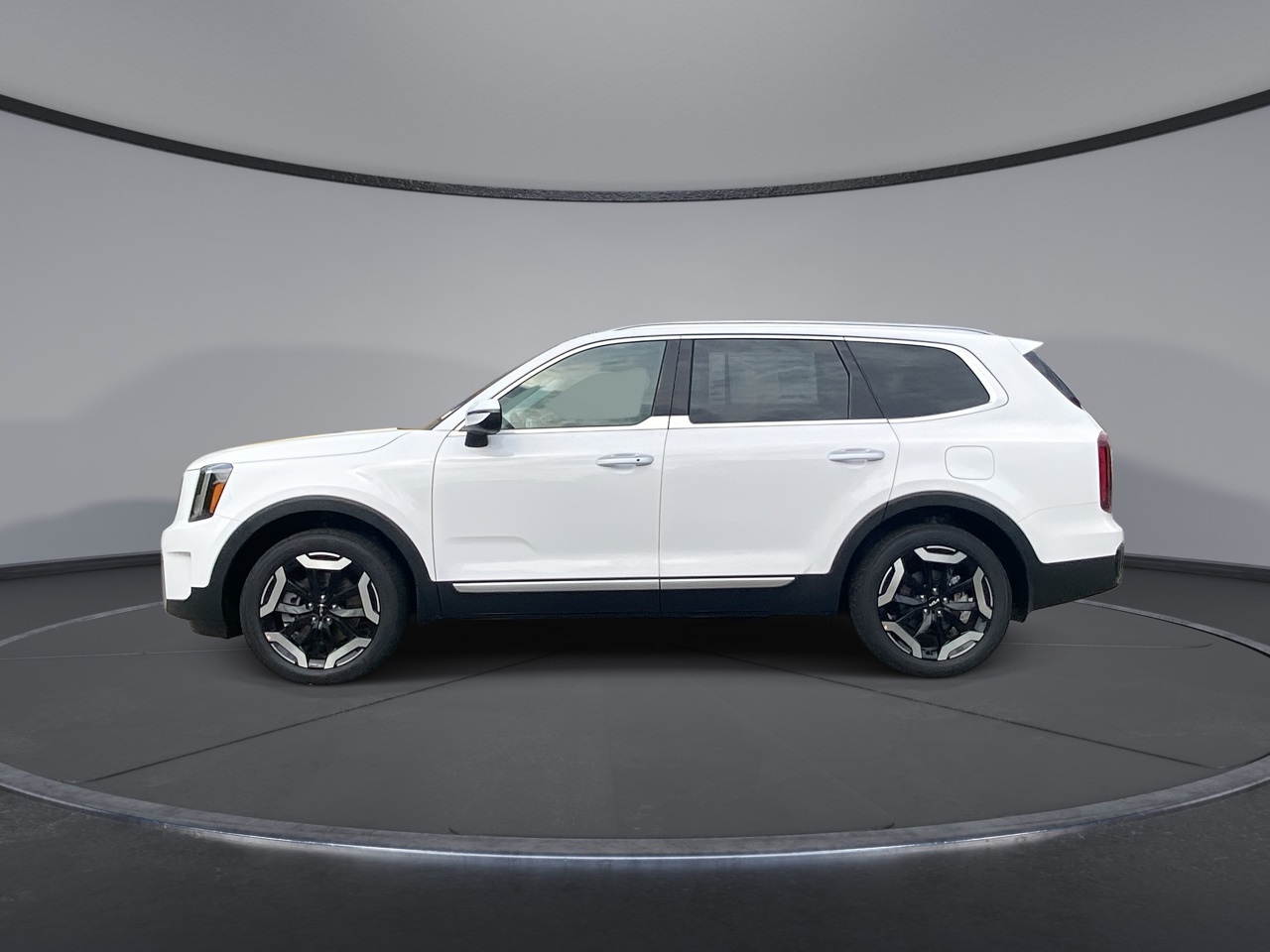 2025 Kia Telluride S photo 2