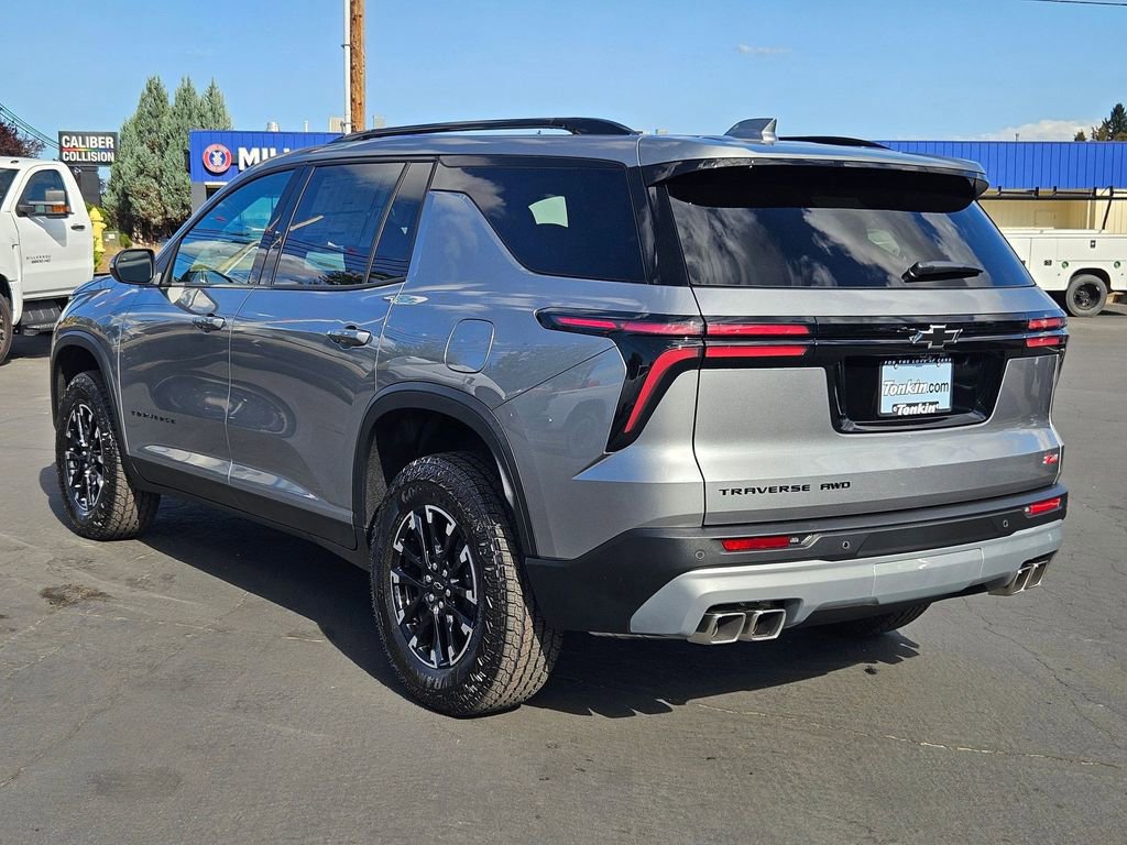 2026 Chevrolet Traverse Z71 photo 4
