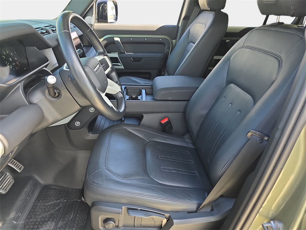 2022 Land Rover Defender 110 S photo 15