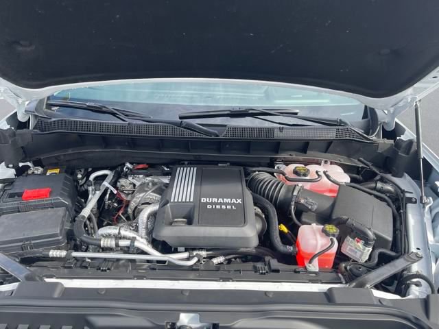 2025 Chevrolet Silverado 1500 LT photo 22