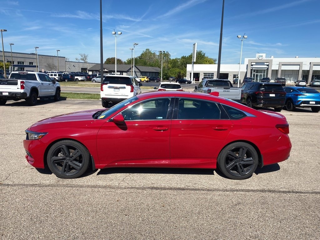 2018 Honda Accord Sport 1.5T photo 2