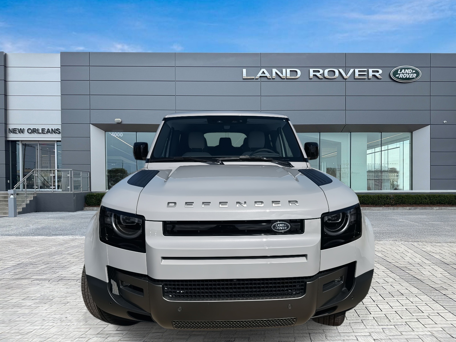 2026 Land Rover Defender 110 S photo 4