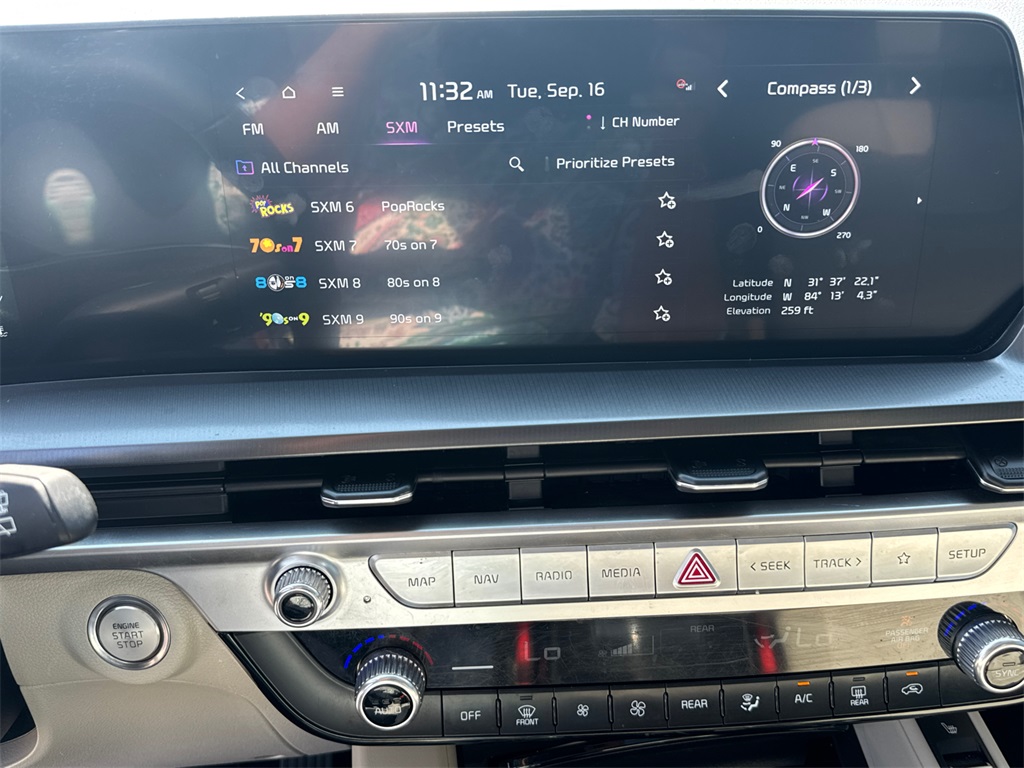 2024 Kia Telluride S photo 25