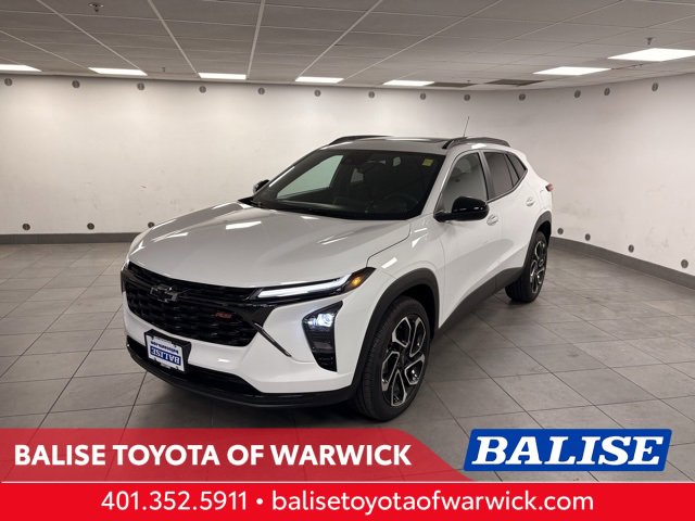 2024 Chevrolet Trax RS's photo