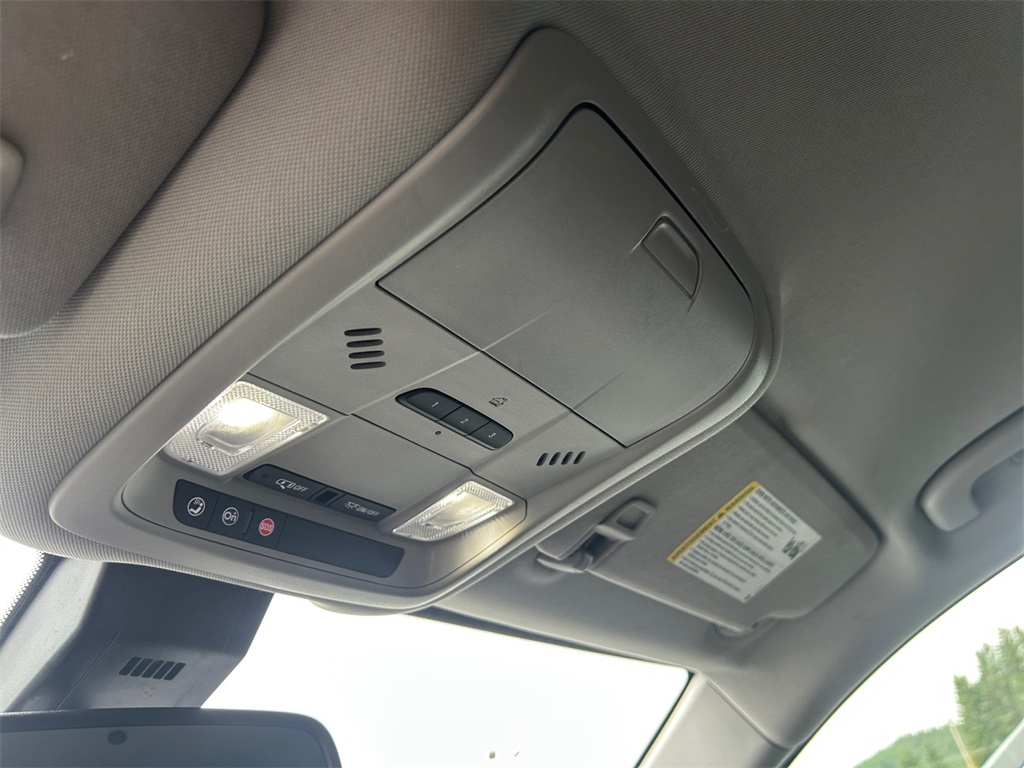 2022 Gmc Terrain SLT photo 22
