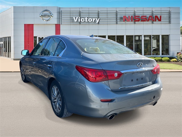 2015 Infiniti Q50 photo 4