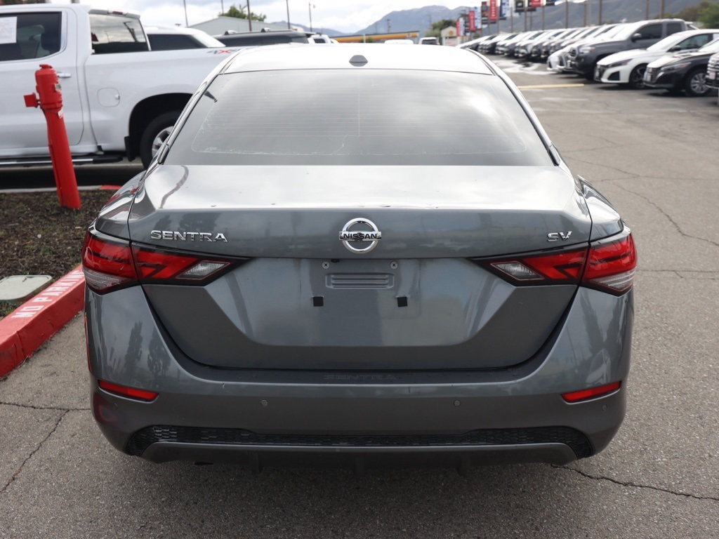 2021 Nissan Sentra SV photo 2