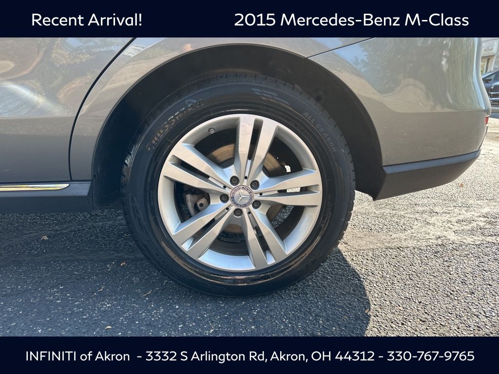 2015 Mercedes Benz ML 350 4MATIC photo 22