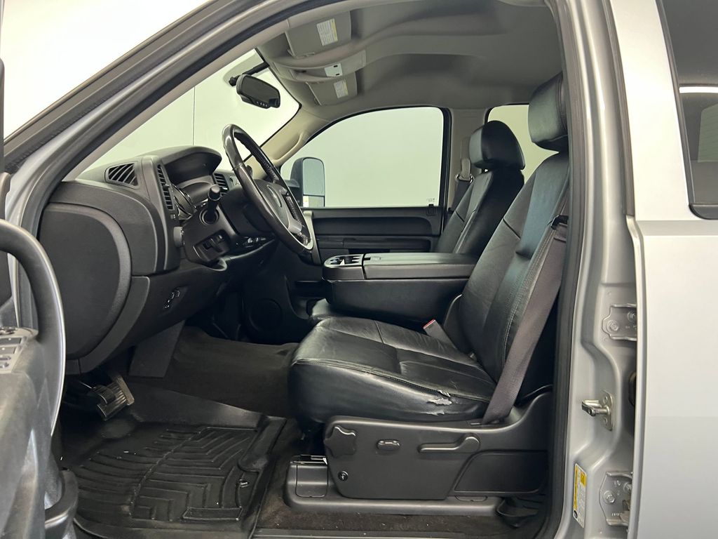 2013 Gmc Sierra 2500 SLE photo 4