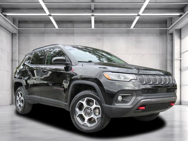 2022 Jeep Compass Trailhawk's photo