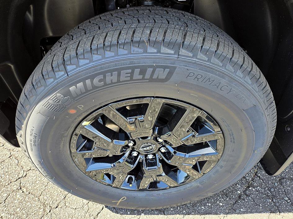 2026 Nissan Frontier Crew Cab SV photo 12