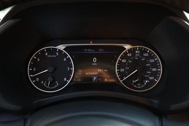 2025 Nissan Sentra SV photo 25
