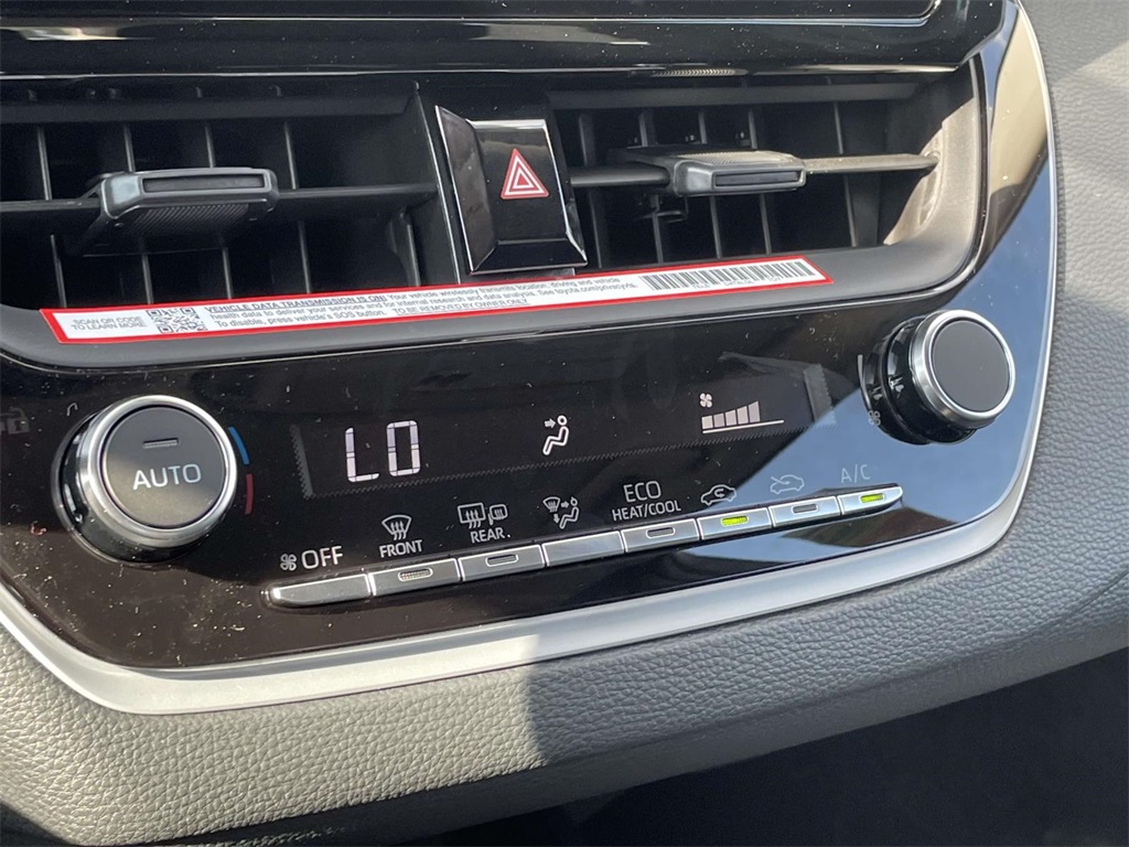 2026 Toyota Corolla LE photo 20