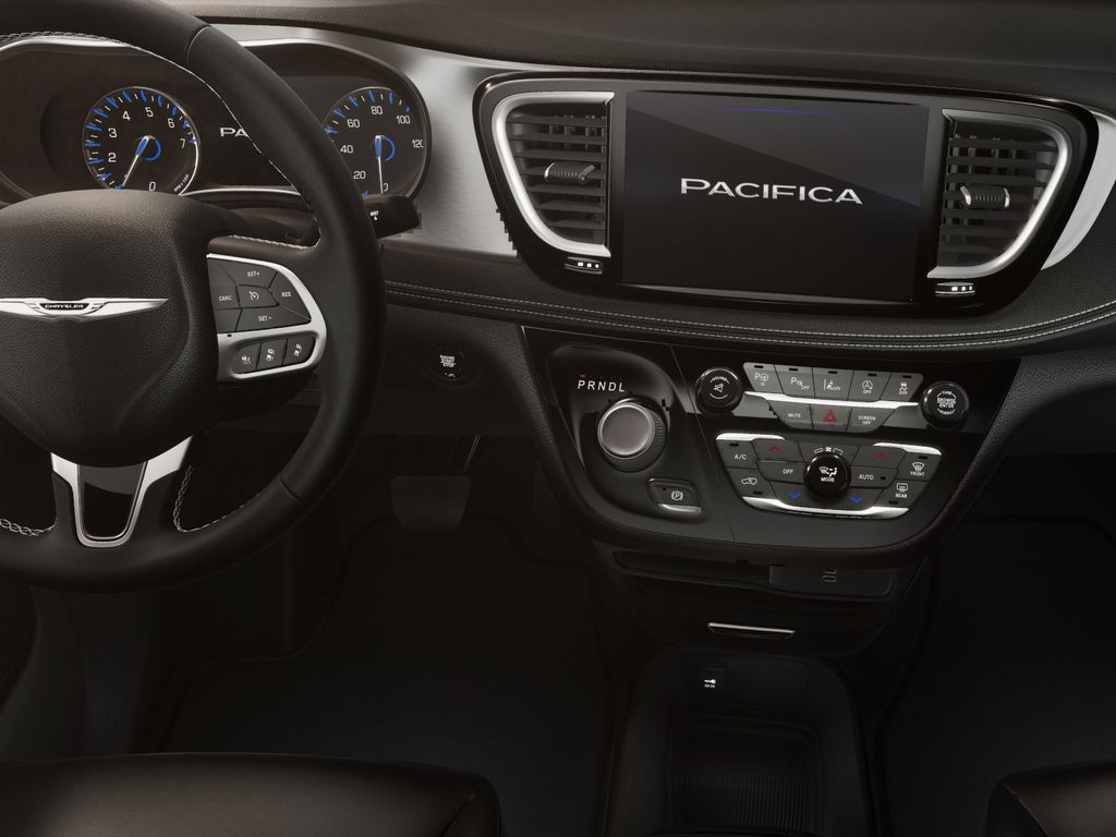 2026 Chrysler Pacifica photo 24