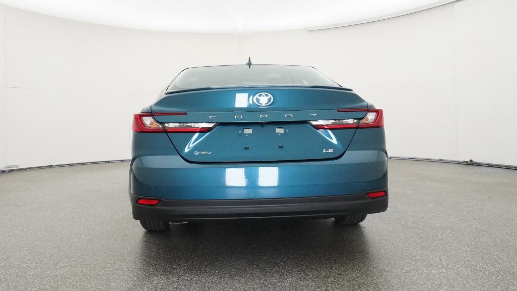 2026 Toyota Camry LE photo 17