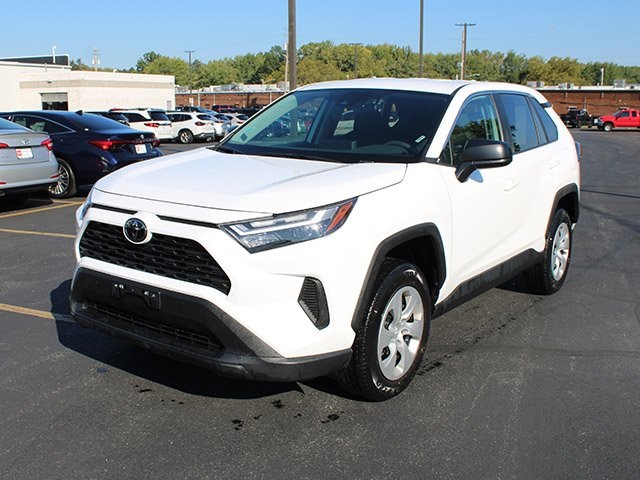 Used 2024 Toyota RAV4 LE with VIN 2T3F1RFV9RC457916 for sale in Northfield, Minnesota