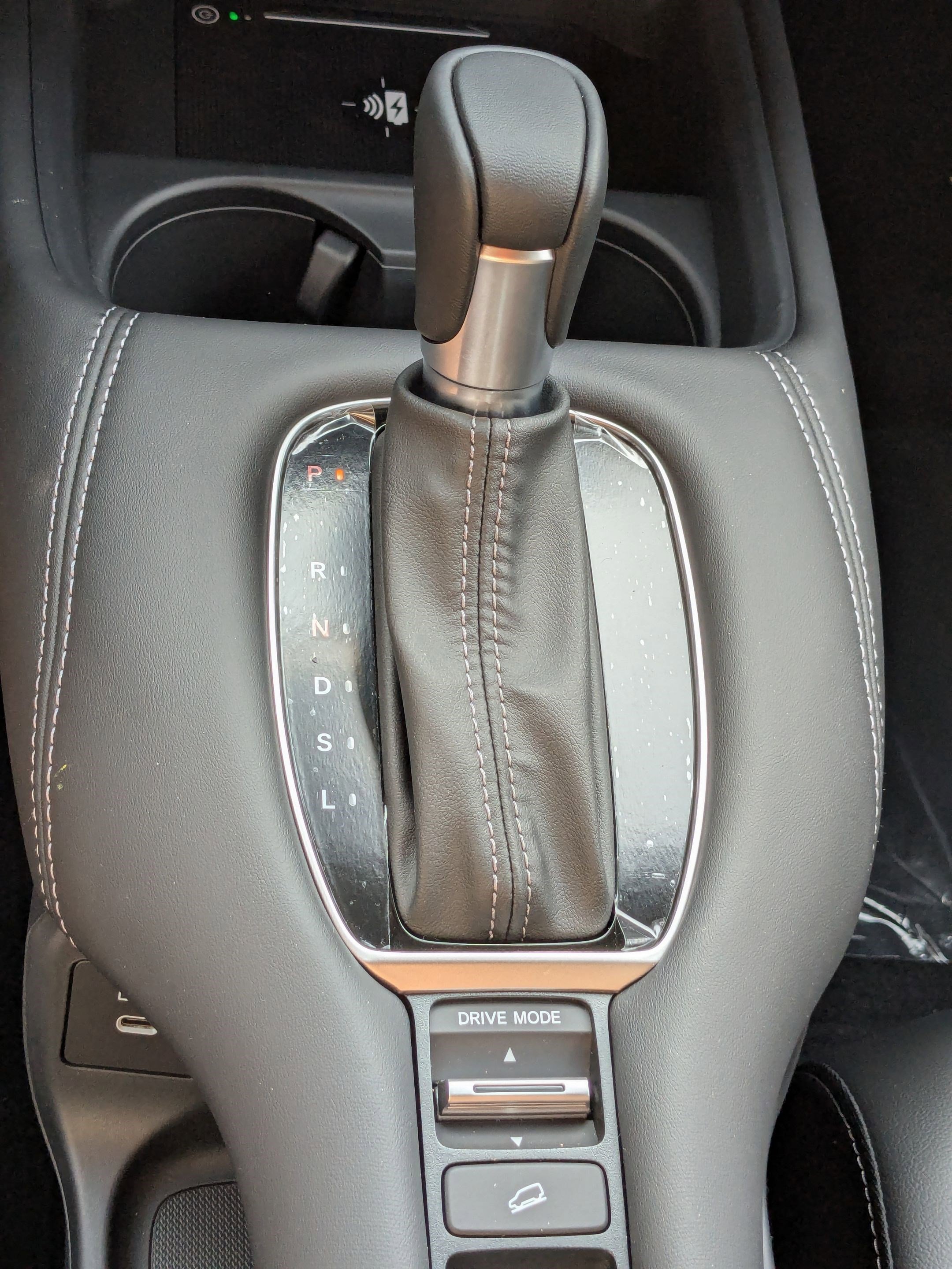 2026 Honda HR-V EX-L photo 13