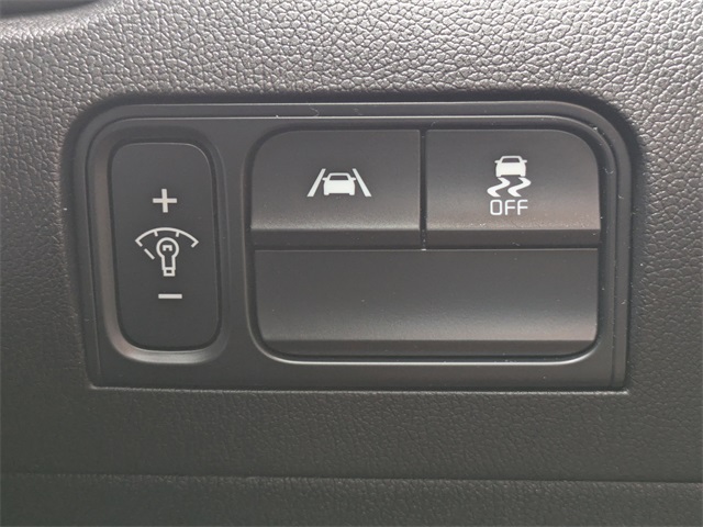 2023 Kia Sorento LX photo 21