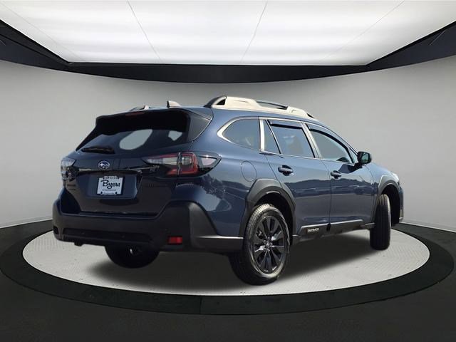 2024 Subaru Outback Onyx Edition photo 4
