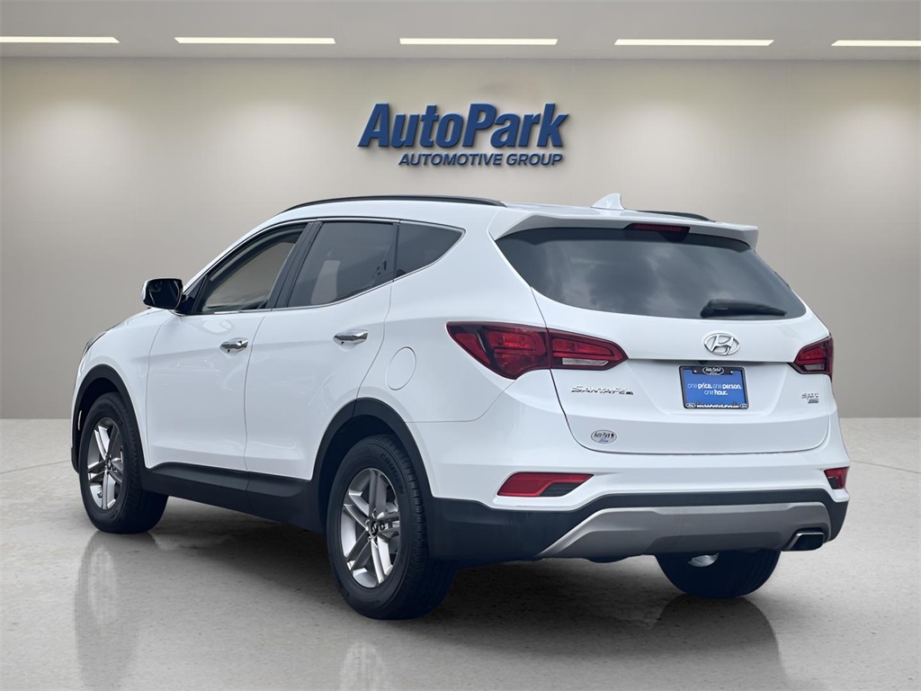 2017 Hyundai Santa Fe Sport Base photo 4