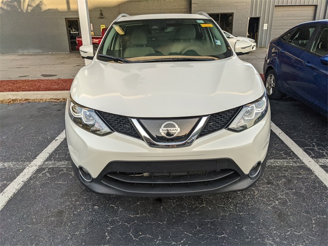 2019 Nissan Rogue Sport SL photo 2