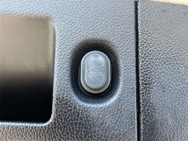 2020 Chevrolet Tahoe LT photo 12