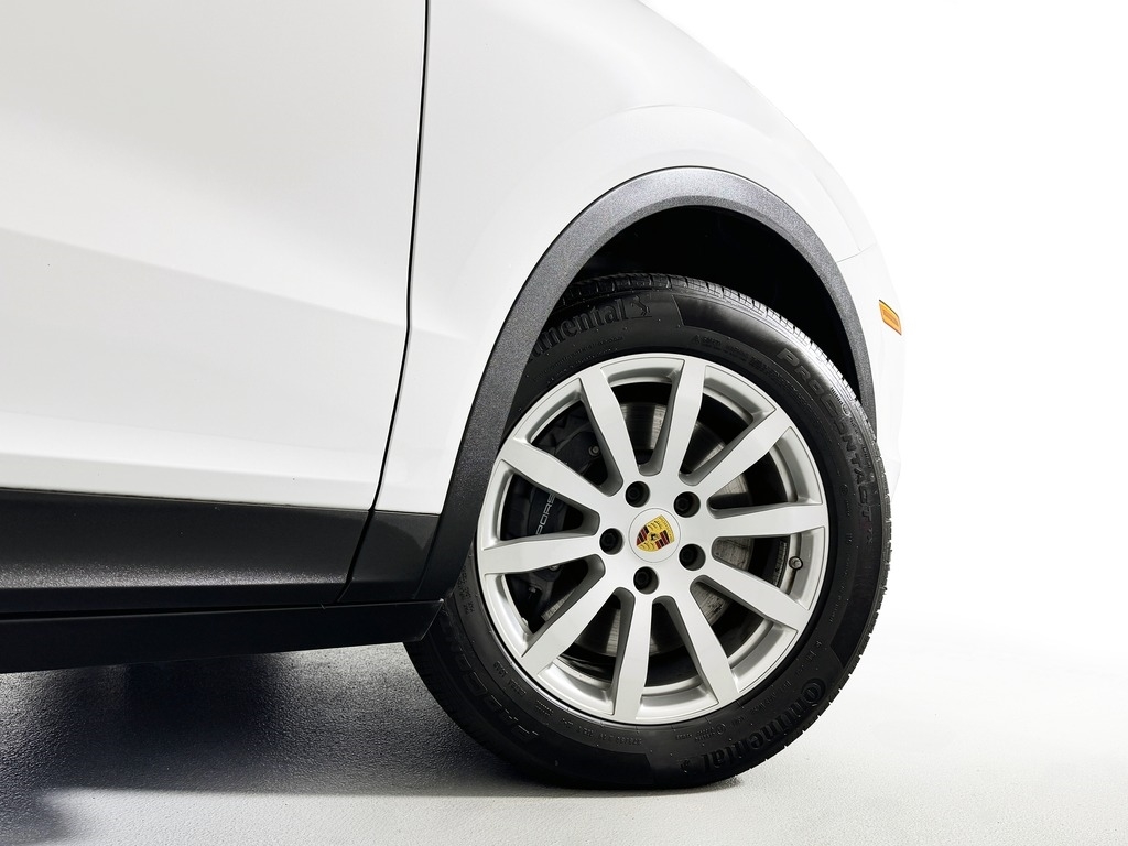 Certified PreOwned 2021 Porsche Cayenne SUV in Jericho MDA05071