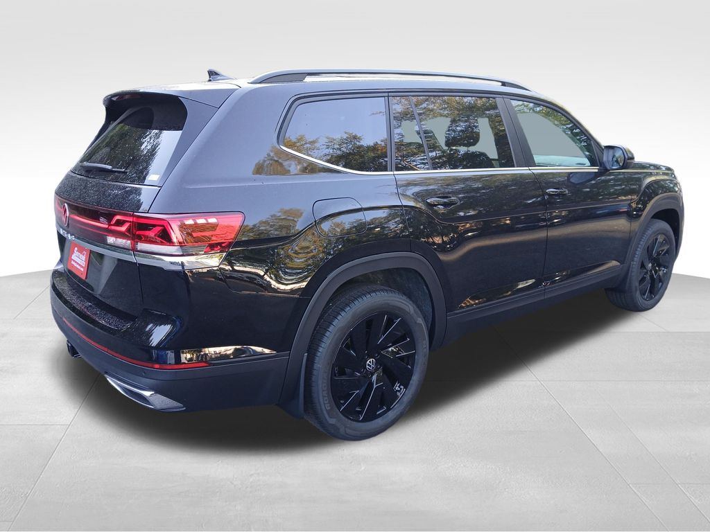 2026 Volkswagen Atlas SE Technology photo 3