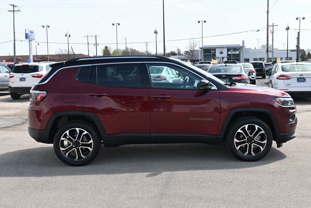 2022 Jeep Compass Limited photo 6