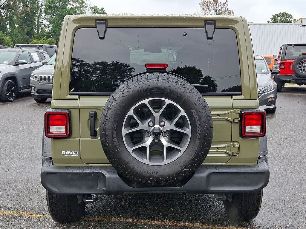 2025 Jeep Wrangler Sport S photo 4