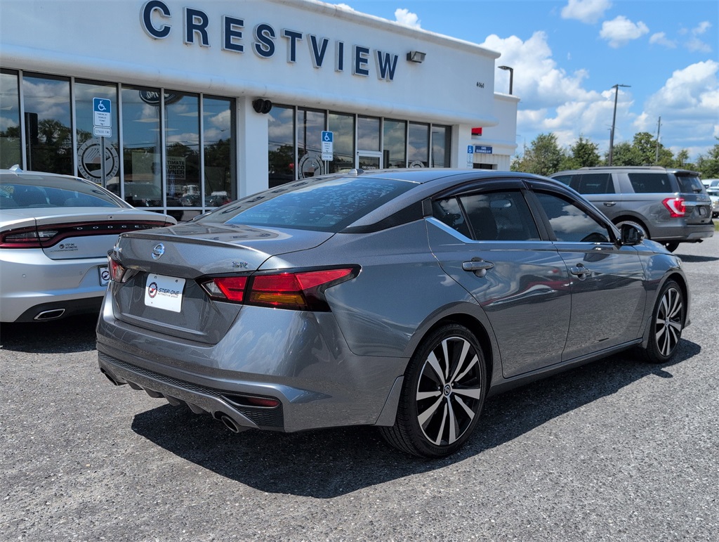 2019 Nissan Altima 2.5 SR photo 5
