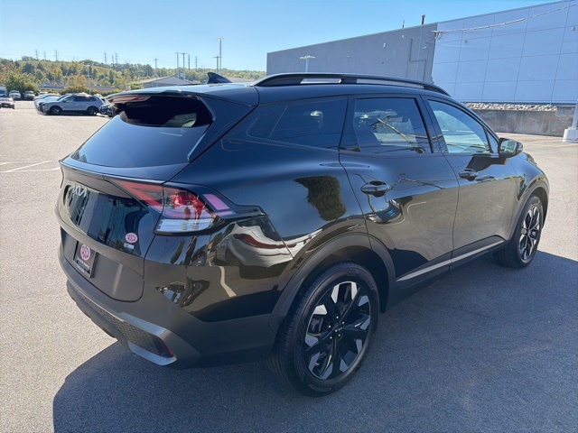 2023 Kia Sportage X-Line photo 3