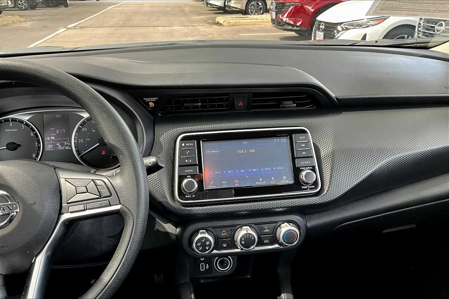 2021 Nissan Kicks S photo 6