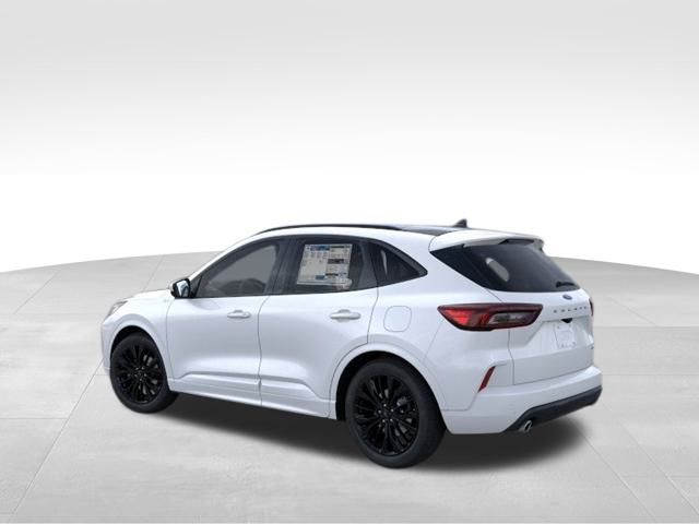 2026 Ford Escape ST-Line Elite photo 4