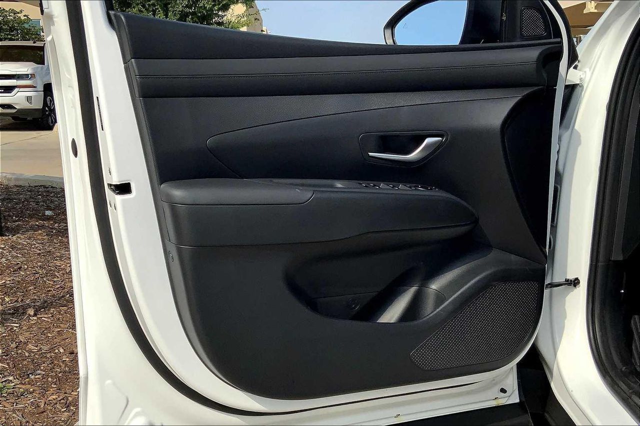 2026 Hyundai Santa Cruz SE photo 10