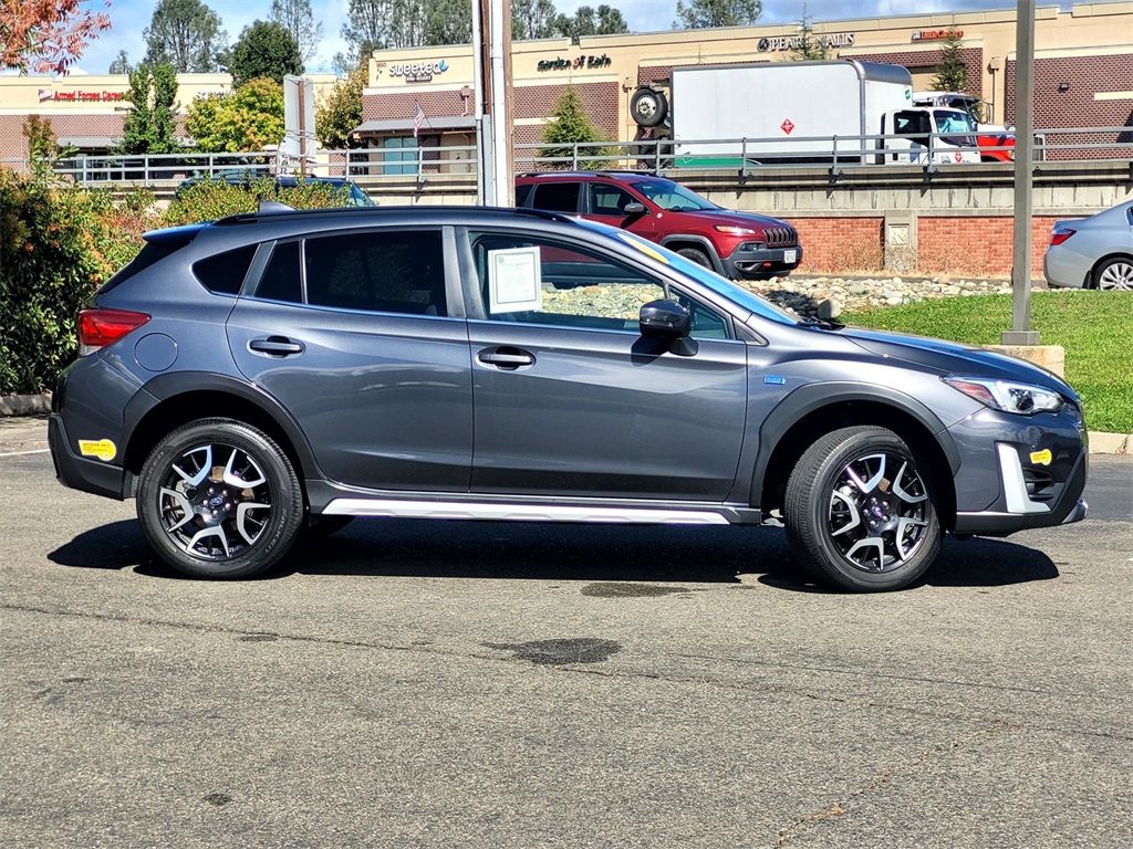 2022 Subaru Crosstrek Hybrid photo 3