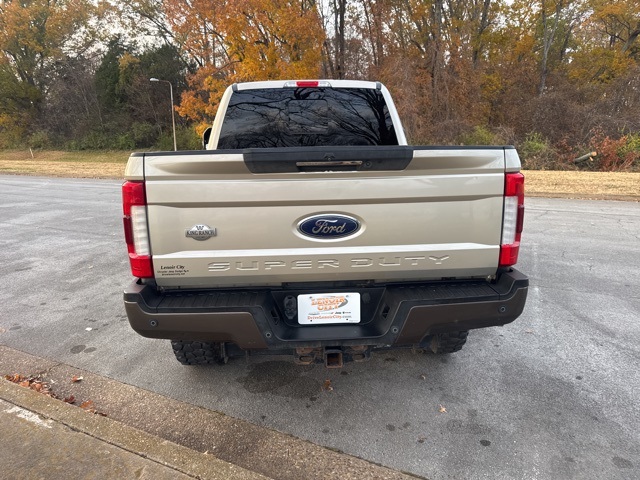 2017 Ford F-250 photo 4