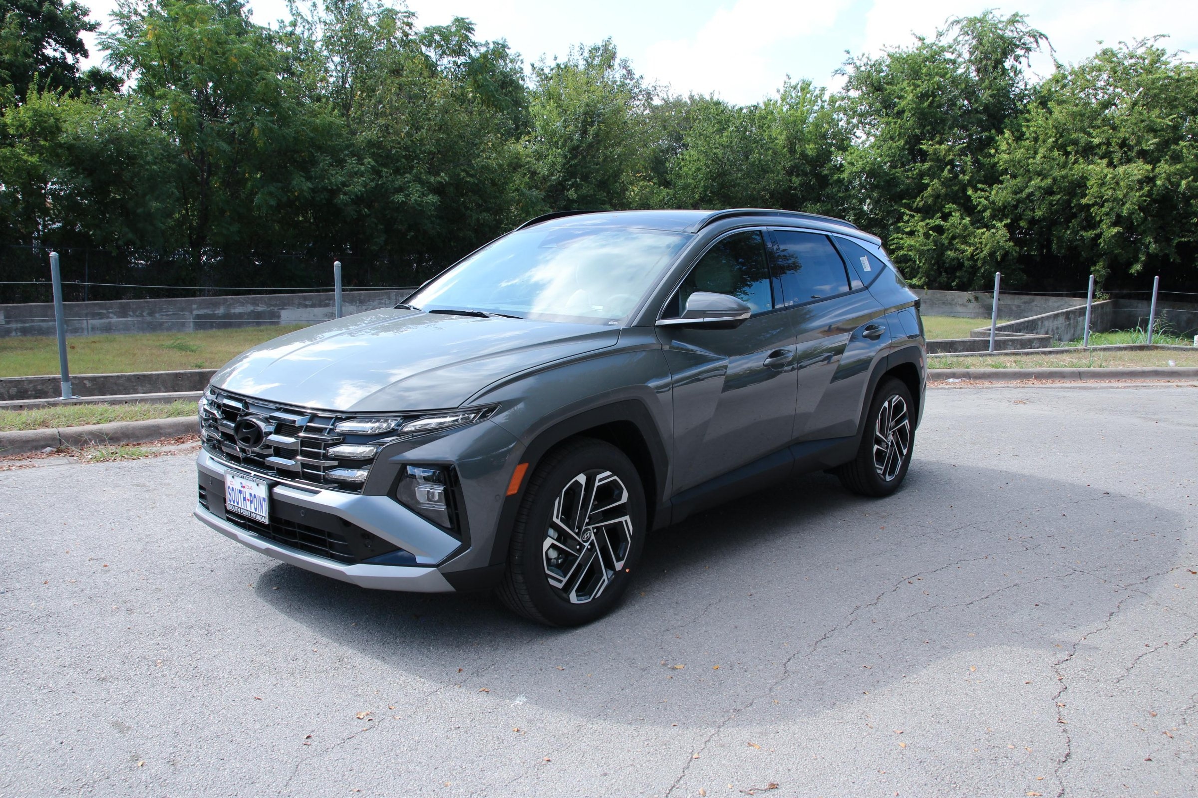 2026 Hyundai Tucson Limited photo 7
