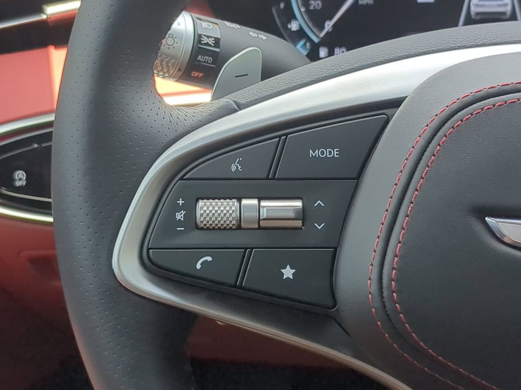 2025 Genesis GV70 2.5T Sport Prestige photo 26